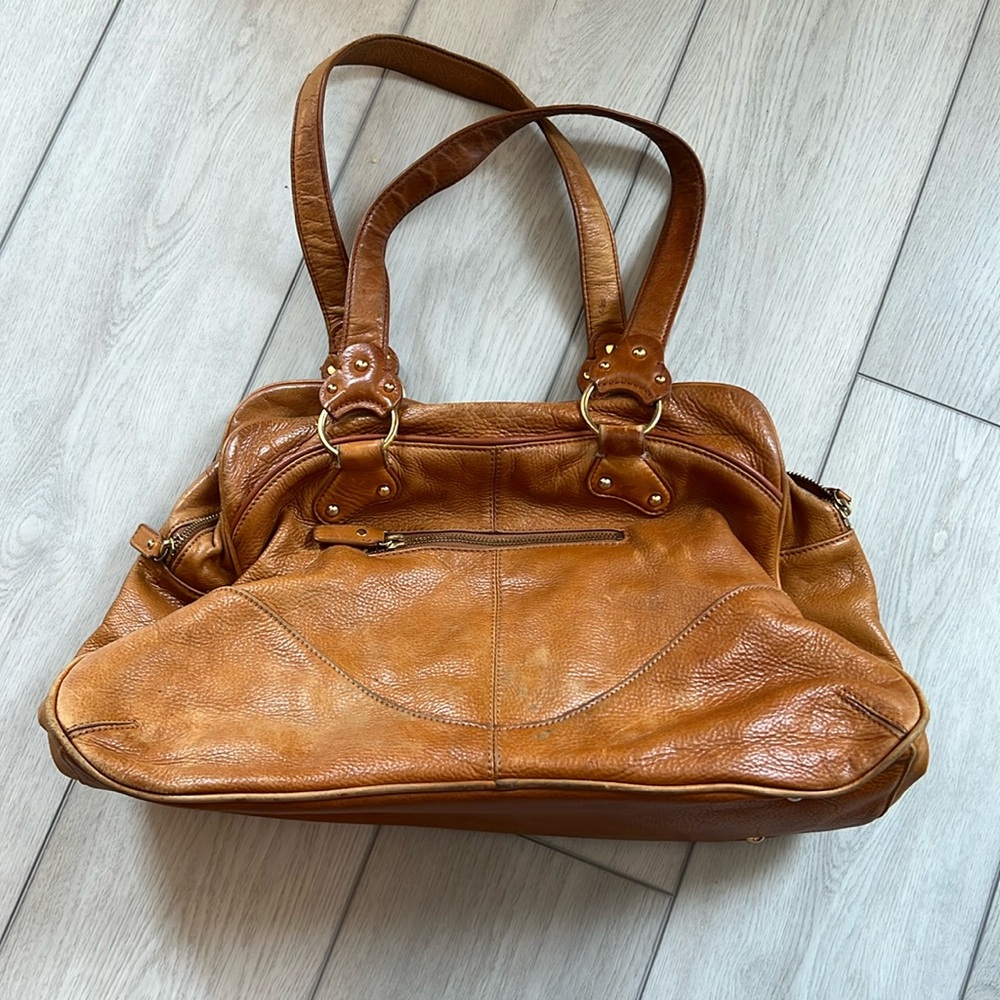 Merrill McGinnis saddle leather bag.